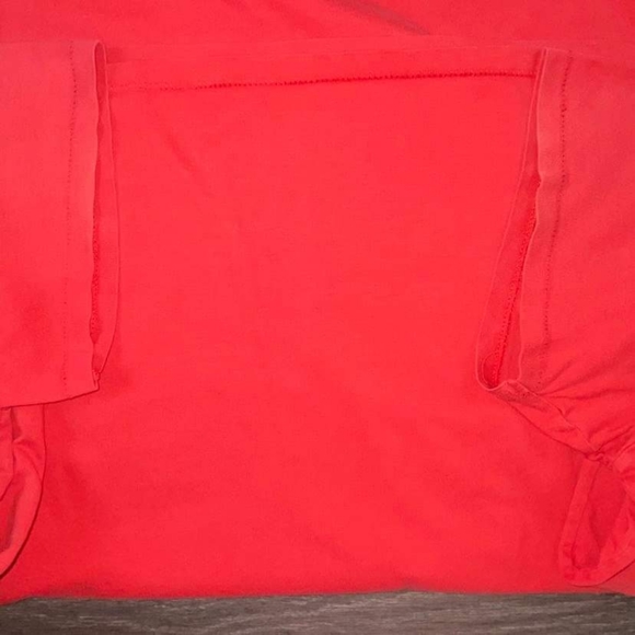 Levi’s Women’s Classic Retro Style Logo Round Neck Short Sleeve Red Shirt Sz XL - Picture 3 of 5